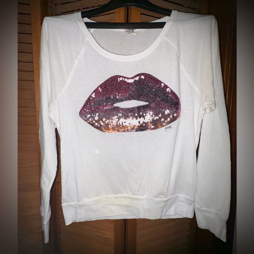PINK shimmer lips.
